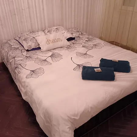 Aux 2 Cedres Holiday home L'Escale