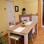 Aux 2 Cèdres *