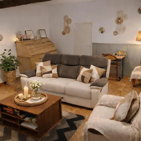 Aux 2 Cèdres * L'Escale