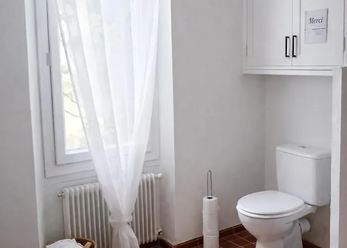 Aux 2 Cèdres * L'Escale