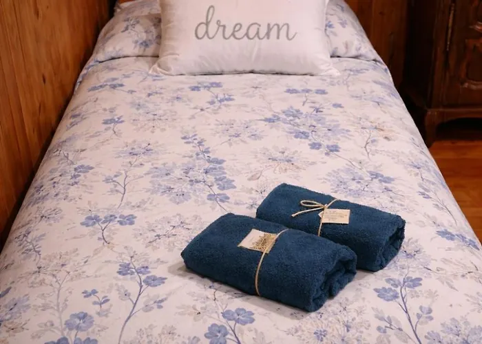 Aux 2 Cèdres * L'Escale